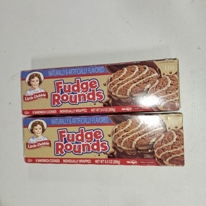 lot 1873 image: 2 Boxes Little Debbie Fudge Rounds - 9.5oz8pk