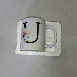 lot 2199 image: Personalized U Gifts Coffee Mugs - Novelty Monogrammed Gift Tea Cup for Women, Birthday Christmas Gift for Her Wife Mother Day Grandma Girlfriend Friend Friendship,