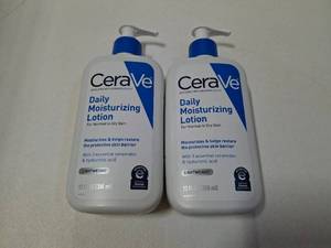 lot 2320 image: CeraVe Moisturizing Lotion Daily 12 Ounce Pump (355ml) (2 Pack)