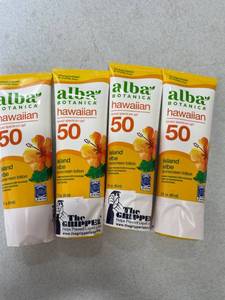 lot 2328 image: 4 Tubes Alba Botanica Broad Spectrum Sunscreen, SPF 50, 3 fl oz, Hawaiian Island Vibe
