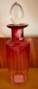 lot 101 image: Antique Cranberry Perfume Bottle