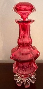 lot 105 image: Antique Cranberry Perfume Bottle