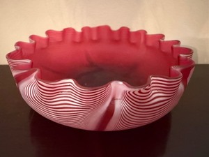 lot 115 image: Antique Moire Verre Bowl, Possibly Bottom Part of a Lamp