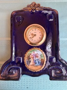 lot 165 image: Vintage Minx Mantle Clock, Made in Germany, Works
