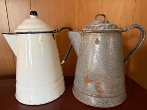 lot 186 image: Vintage Enamel Coffee Pots