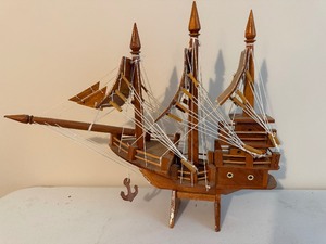 lot 256 image: Wooden Ship