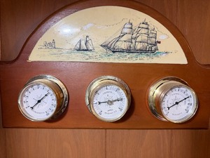 lot 265 image: Vintage Sunbeam Weather Station