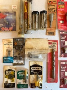 lot 290 image: Variety of Drill Bits, Misc Brands and Sizes - Please See Pictures