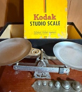 lot 321 image: Vintage Eastman Kodak Studio Scale, Typically Used to Weigh Chemicals for Developing Film