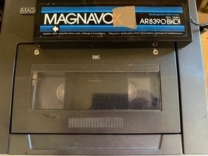 lot 323 image: Electronics - Magnavox VCR