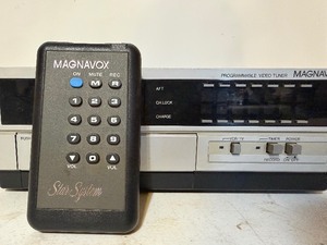 lot 339 image: Magnavox Programmable Video Tuner w Remote and a Bonus Cleaner