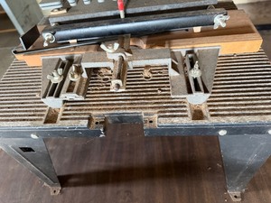 lot 602 image: Router Table