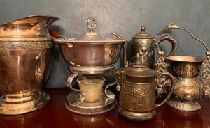 lot 378 image: Silverplate Pieces - Please See Pictures for Variety