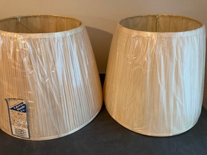 lot 389 image: Lampshades