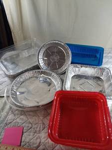lot 62 image: Mixed Glass Baking Dish Collection