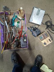lot 113 image: Kangaroo 220 Feeding Pump with Medical Equipment Lot of miscellaneous hand tools and jack handles