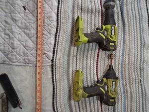 lot 135 image: Ryobi 18V ONE Cordless Impact Driver Set