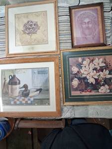 lot 144 image: Framed Wall Art Collection - Mixed Subject Prints