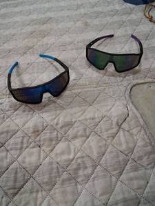 lot 171 image: Sport Sunglasses with Mirrored Lenses Set of 2