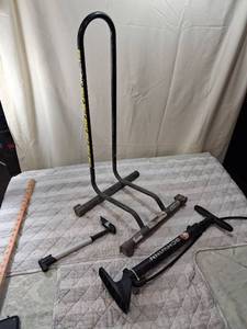 lot 178 image: Professional Bicycle  Stand and Pump. 2 pumps one stand