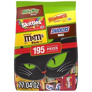 lot 3713 image: Mars Halloween Candy Bulk Variety Bag - Snickers, M&Ms, Starburst