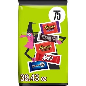 lot 3792 image: Hersheys Reeses Kit Kat Almond Joy Halloween Candy Variety Bag