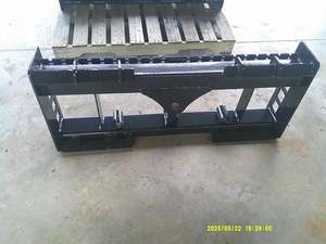 lot 42030 image: SEE DESCRIPTION LOT UPDATE PFF1-13-45W - Wolverine - Pallet Fork Frame - Unused