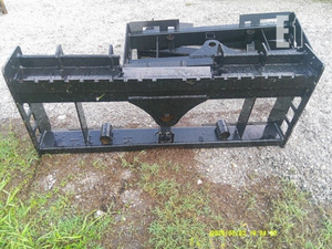 lot 42033 image: SEE DESCRIPTION LOT UPDATE Wolverine - Pallet Fork Frame&nbsp &nbspPFF3-13-45W