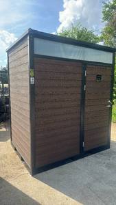 lot 43004 image: Portable Restroom w Shower �� Mobile Toilet & Shower Combo Unit  EQ16MS