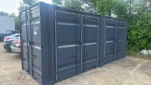 lot 44012 image: 20 ft Shipping Container