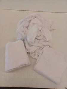 lot 9979 image: Wyndham House N Trade Microfiber Queen Size Sheet Set