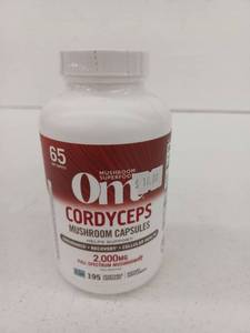 lot 10056 image: Om Cordyceps Mushroom Capsules
