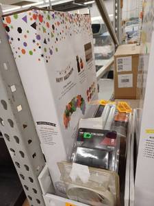 lot 10120 image: Miscellaneous Lot