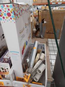 lot 10122 image: Miscellaneous Lot