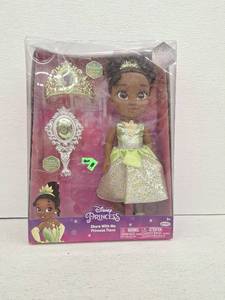 lot 10155 image: Disney Princess Share With Me Princess Tiana Doll with Accessories