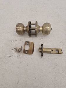 lot 10184 image: Emhart Kwikset Locksets Brass Door Knobs with Hardware