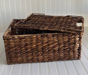 lot 107 image: Woven Storage Basket with Lid