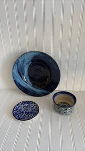 lot 120 image: Home decor