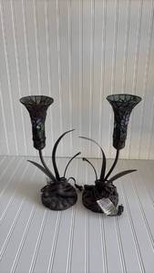 lot 136 image: Mosaic Glass Lily Accent Lamps