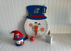 lot 169 image: Kansas Jayhawks Countdown to Christmas Snowman Set