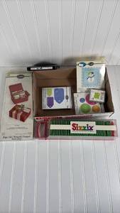 lot 207 image: Sizzix Die Cuts Collection Bundle