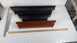 lot 225 image: Crown Molding Wall Shelf Set