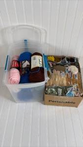 lot 235 image: Yarn and Model Horse Flocking Supply Lot