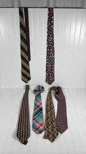 lot 284 image: Mens ties