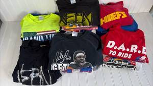 lot 301 image: Mixed T-Shirt Bundle