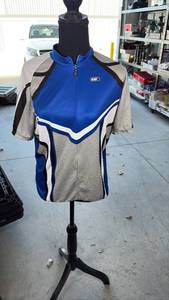lot 305 image: Louis Garneau Cycling Jersey Short Sleeve