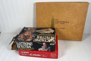 lot 323 image: Board Game Collection Bundle