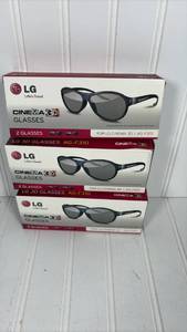 lot 326 image: LG Cinema 3D Glasses AG-F310 - Set of 6 Pairs