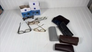 lot 327 image: Reading Glasses and Cases Collection with Zeiss Lens Wipes