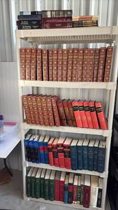 lot 344 image: Encyclopedia Britannica Set with Legal Reference Books Collection